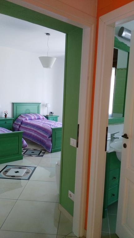 B&B Sa Zodia Guest House Bitti Ruang foto