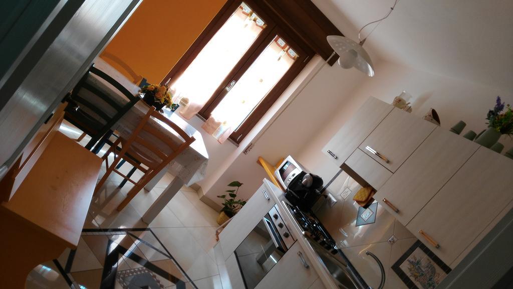 B&B Sa Zodia Guest House Bitti Bagian luar foto