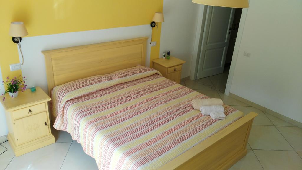 B&B Sa Zodia Guest House Bitti Bagian luar foto