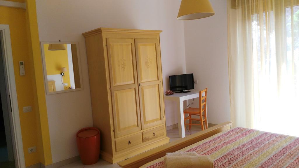 B&B Sa Zodia Guest House Bitti Bagian luar foto