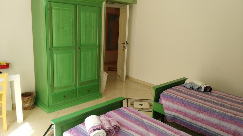 B&B Sa Zodia Guest House Bitti Bagian luar foto